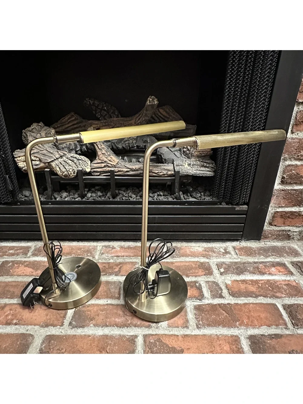 Vintage Set of 2 Polished Brass Gold Touch Table Lamps Bedside Nightstand Lights